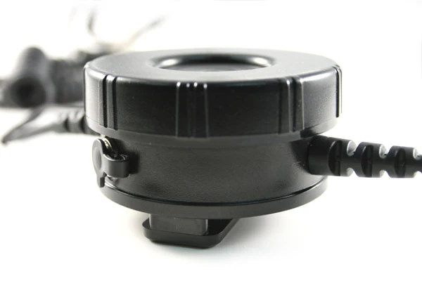 Motorola XTS Series Behind-the-Head Headset with Large Body PTT - Image 3