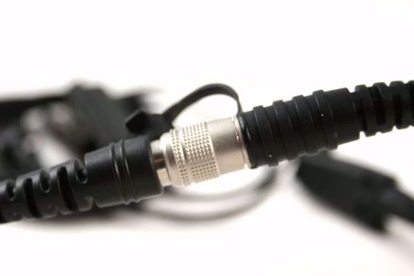 Motorola ZMN6022A 2 Wire surveillance kit  for use with Motorola PR1500 Portable Radio - Image 3