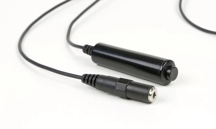 3 Wire Surveillance Kit with 3.5mm Accessory Port for Motorola XTS Series Radios - Image 3